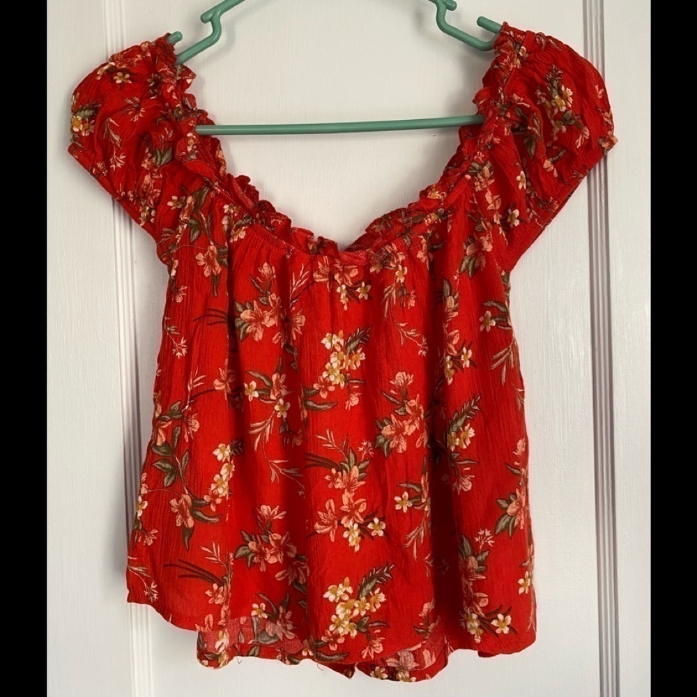 American Eagle Outfitters Cold Shoulder, Ruffle Crop Floral Top, Size: XS
